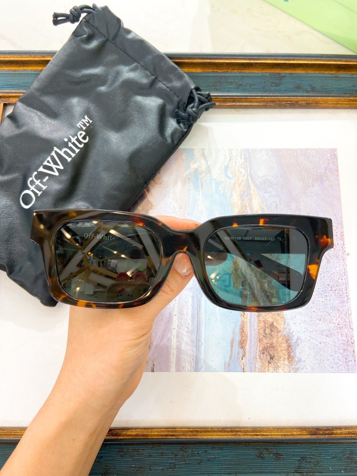 Off white Sunglasses AAAA-878
