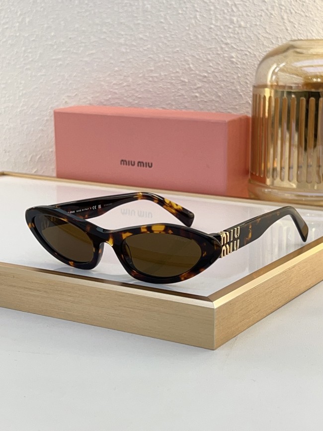 Miu Miu Sunglasses AAAA-1569