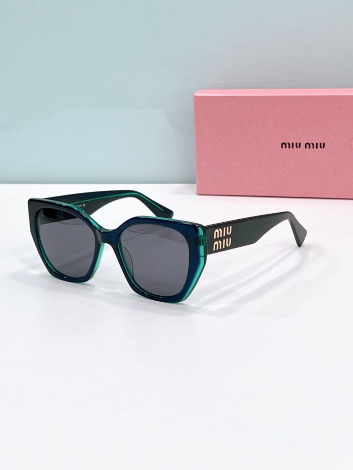 Miu Miu Sunglasses AAAA-1640