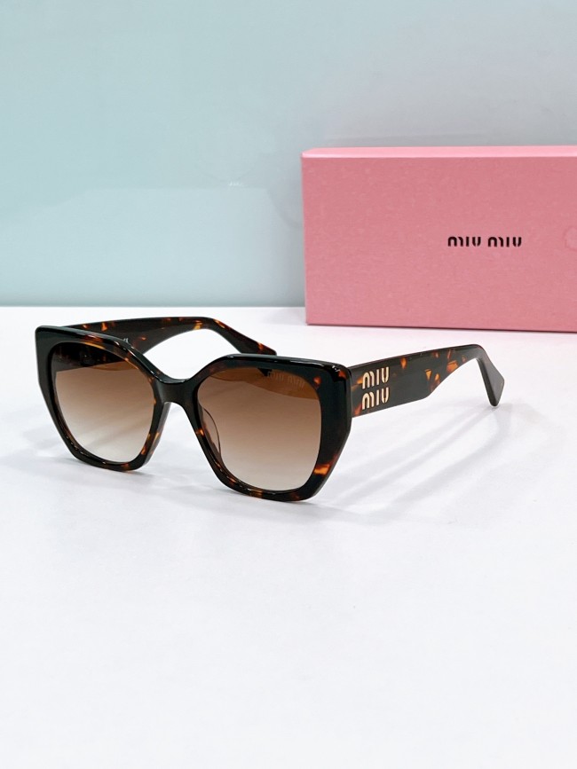 Miu Miu Sunglasses AAAA-1635