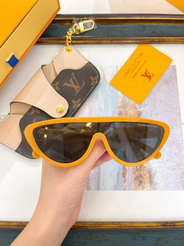 LV Sunglasses AAAA-5257