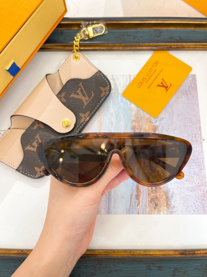 LV Sunglasses AAAA-5259