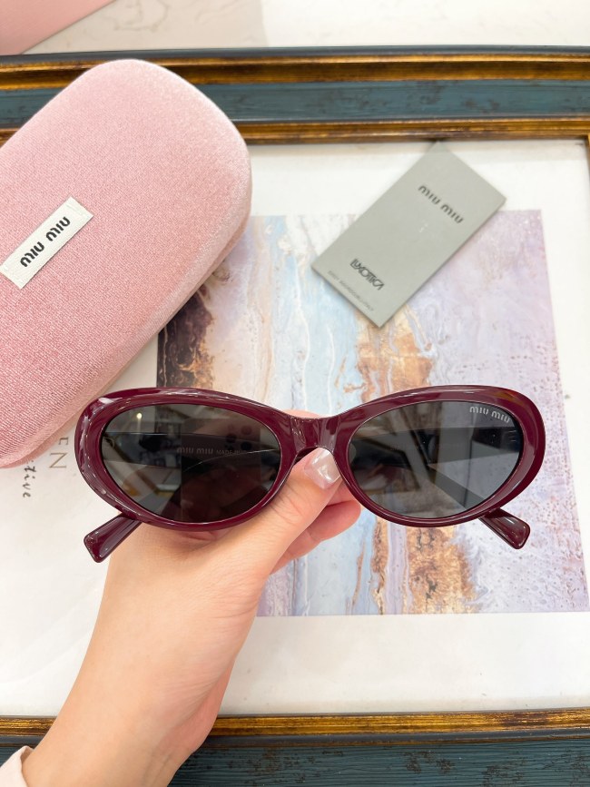 Miu Miu Sunglasses AAAA-1576