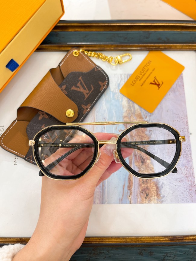 LV Sunglasses AAAA-5457