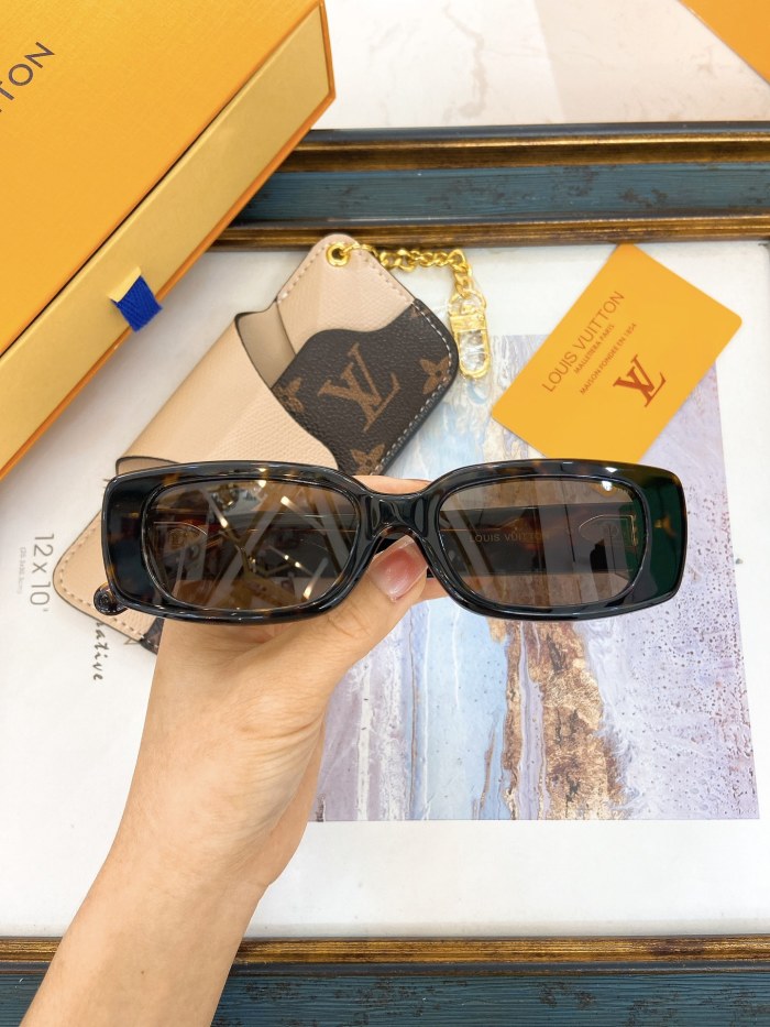 LV Sunglasses AAAA-5239