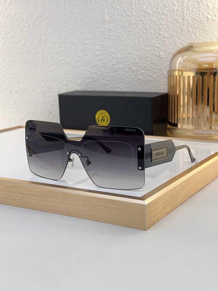 Versace Sunglasses AAAA-3082