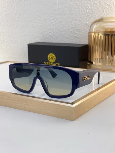 Versace Sunglasses AAAA-3009