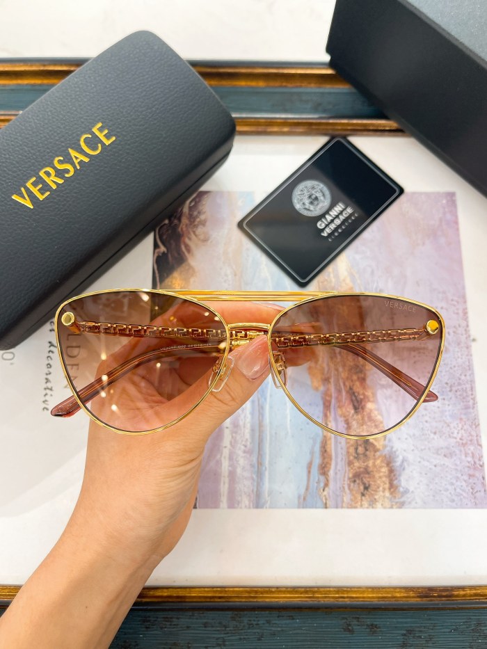 Versace Sunglasses AAAA-3066