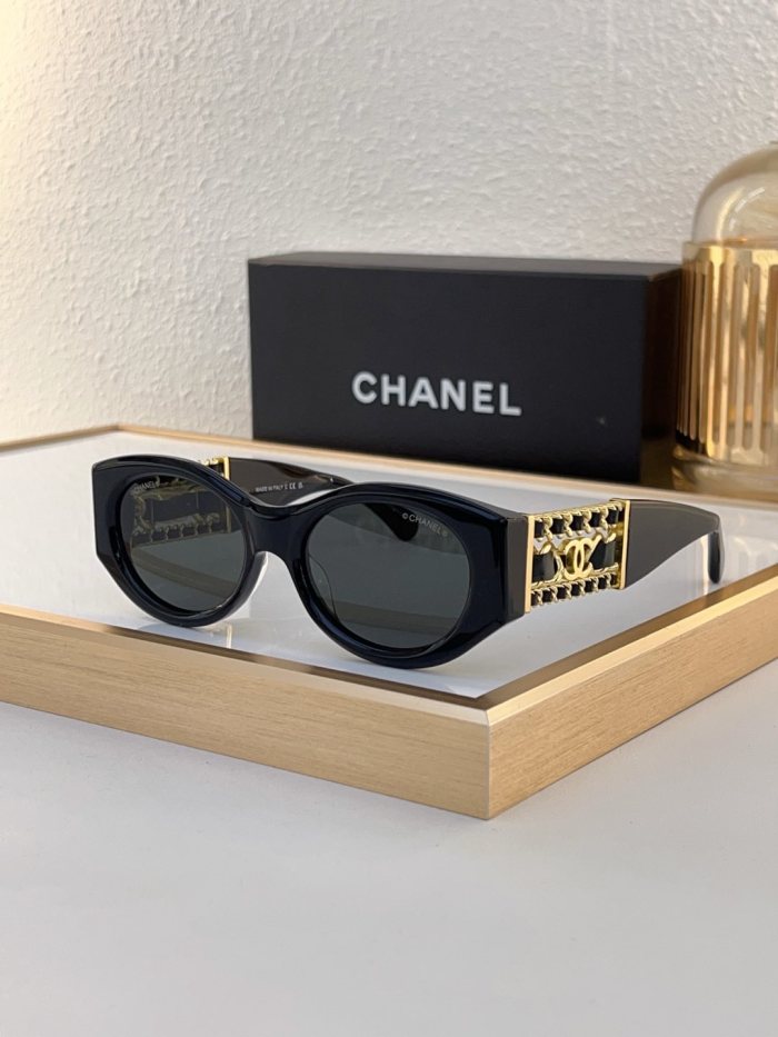 CHNL Sunglasses AAAA-4934