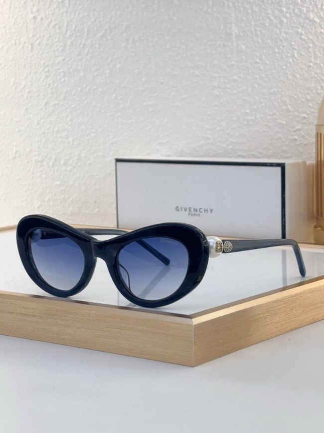 GIVENCHY Sunglasses AAAA-429