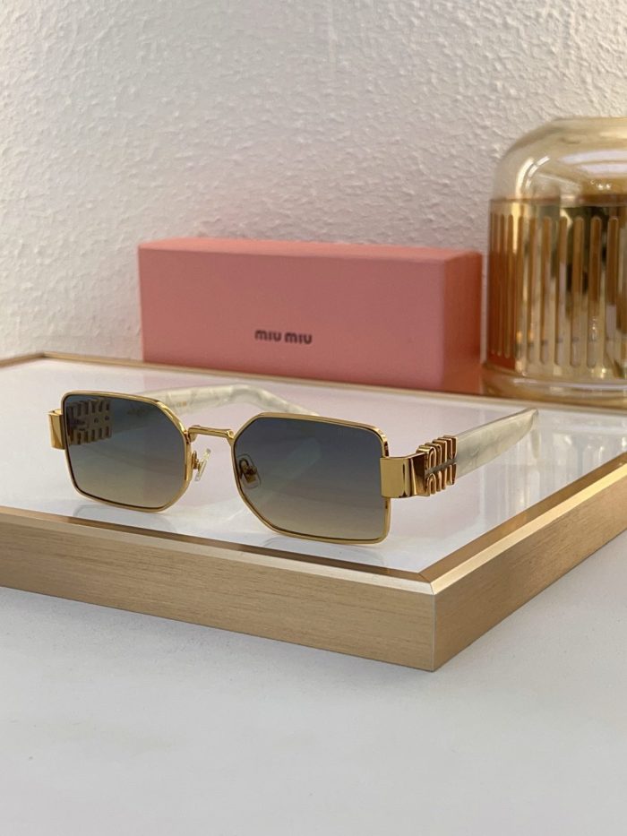 Miu Miu Sunglasses AAAA-1698