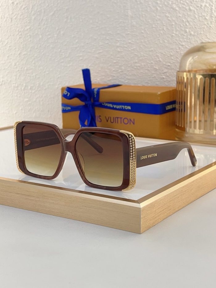LV Sunglasses AAAA-5506