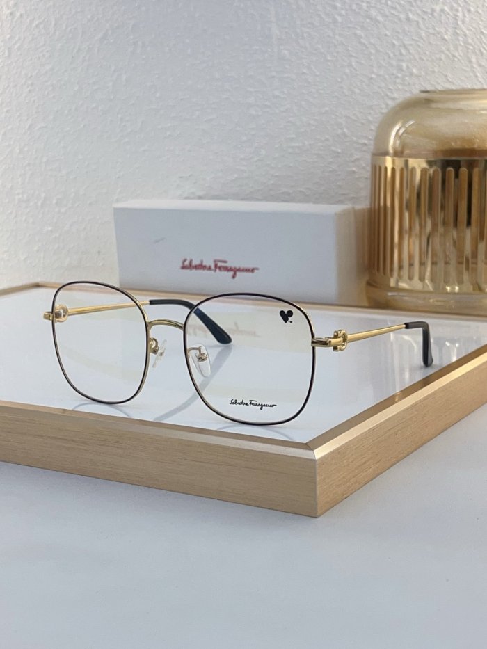 Ferragamo Sunglasses AAAA-949