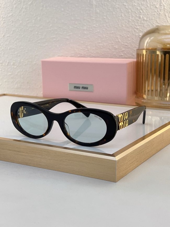 Miu Miu Sunglasses AAAA-1660