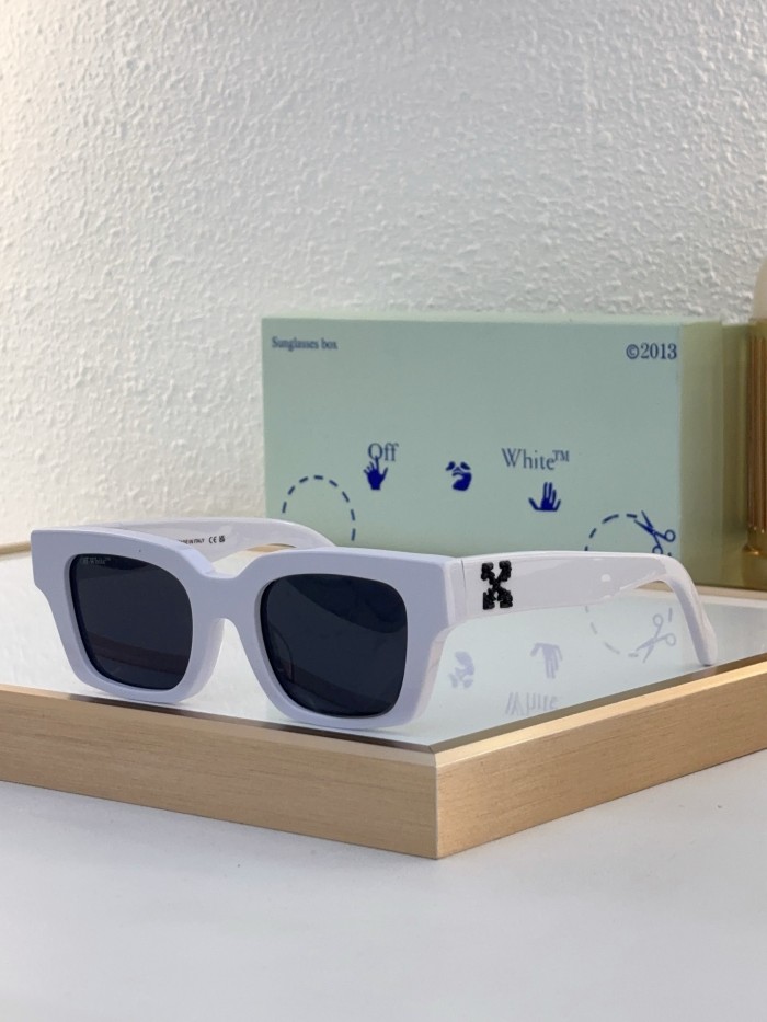Off white Sunglasses AAAA-915