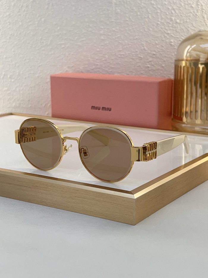 Miu Miu Sunglasses AAAA-1655