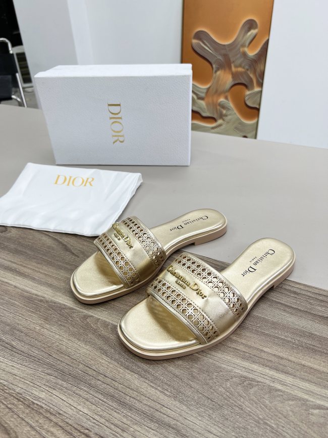 Dior women slippers 1：1 quality-401