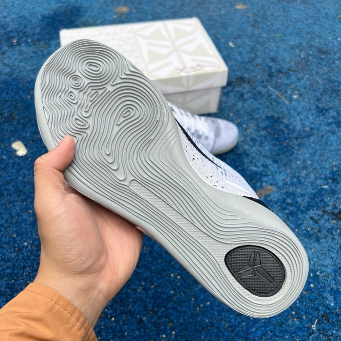 Authentic Nike Kobe 9 Elite Low Beethoven