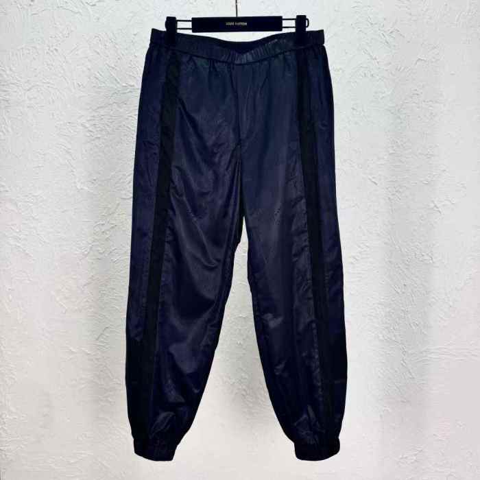 LV Pants High End-120