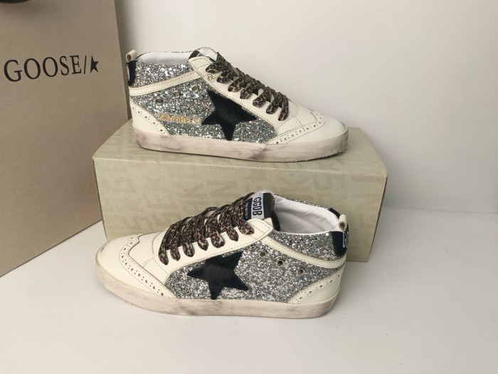 Super Max Golden Goose Shoes-044