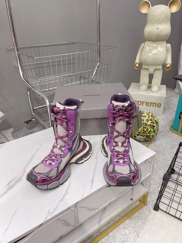 B 17FW Tripe-S High End Sneaker-616