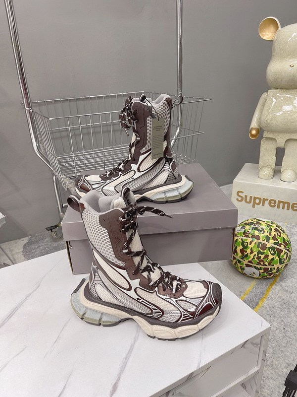 B 17FW Tripe-S High End Sneaker-615