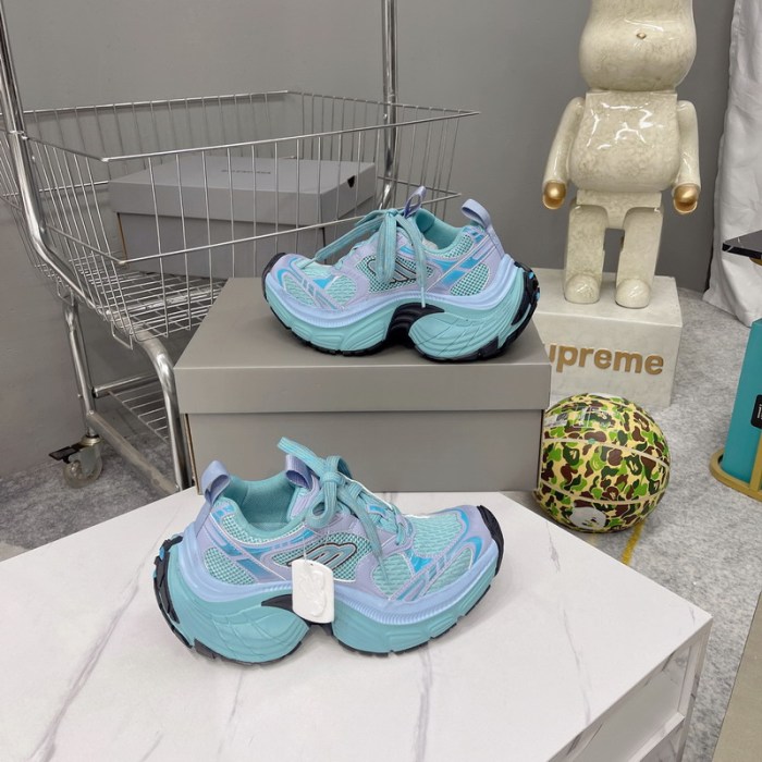 B 17FW Tripe-S High End Sneaker-613