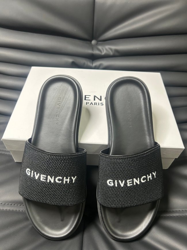 Givenchy men slippers AAA-080
