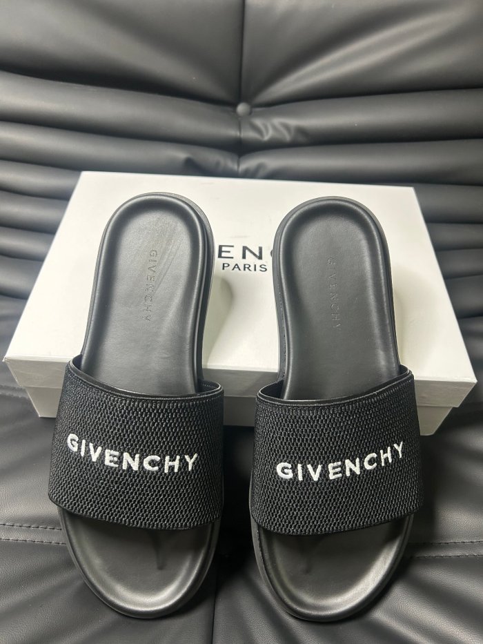 Givenchy men slippers AAA-080