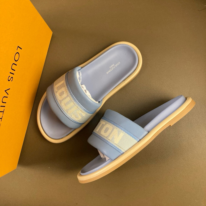 LV Sandals 1：1 Quality-926