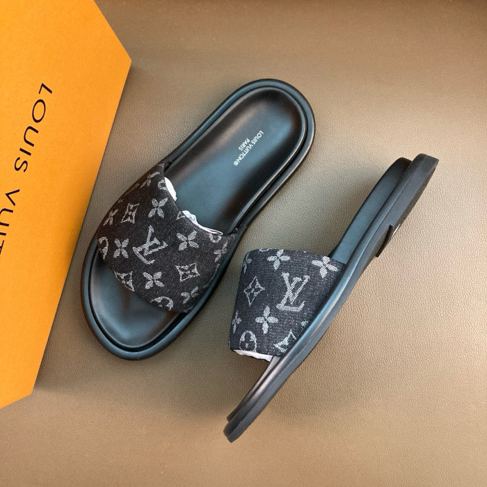 LV Sandals 1：1 Quality-919