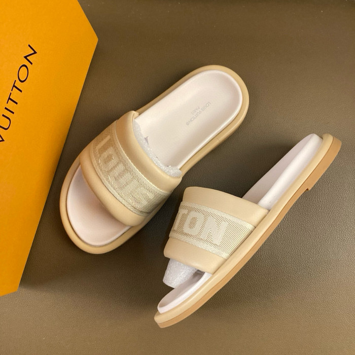 LV Sandals 1：1 Quality-925