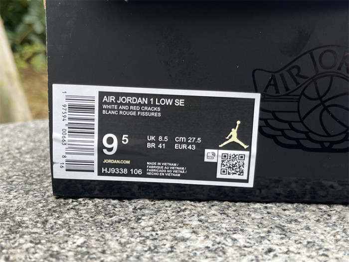Authentic Air Jordan 1 Low Mints Another “Valentine’s Day”
