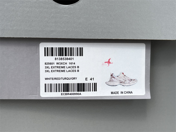 B 17FW Tripe-S High End Sneaker-622