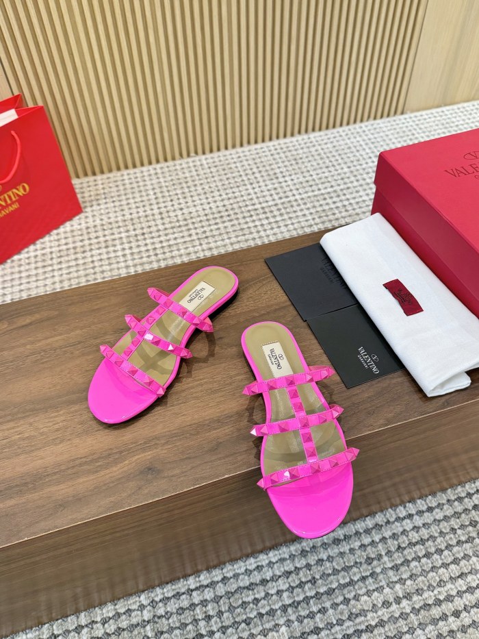 VT women slippers AAA-254