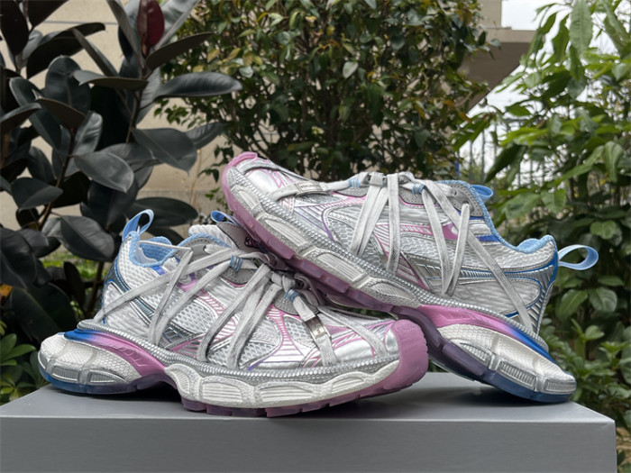 B 17FW Tripe-S High End Sneaker-621