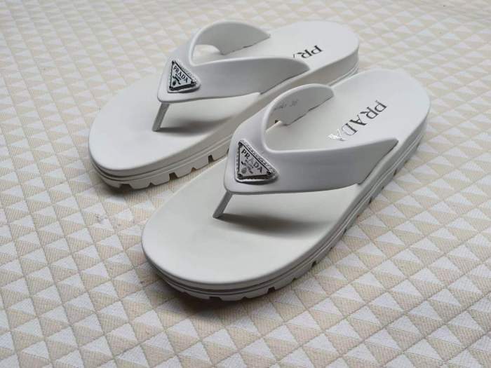 Prada men slippers 1：1 quality-043