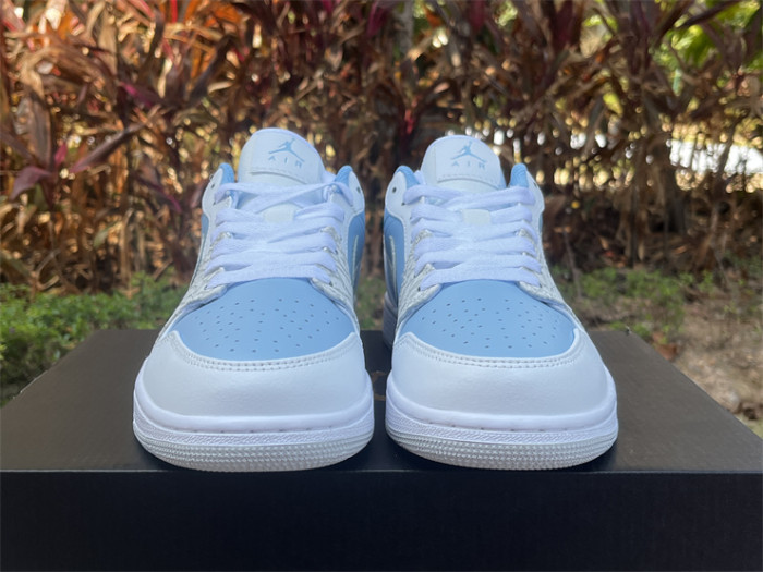 Authentic Nike Air Jordan 1 Low  Blue Tint