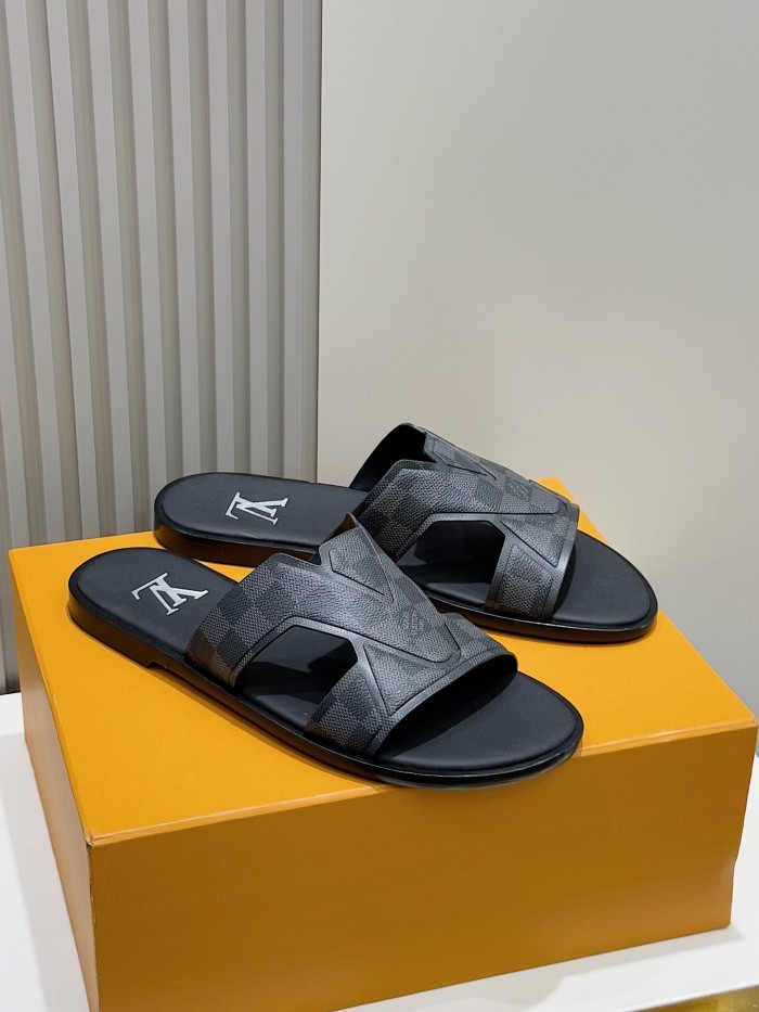 LV Sandals 1：1 Quality-954