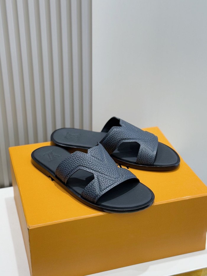 LV Sandals 1：1 Quality-959