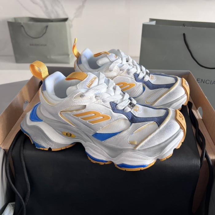 B 17FW Tripe-S High End Sneaker-632