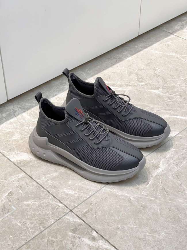 Moncler Men shoes 1：1 quality-085