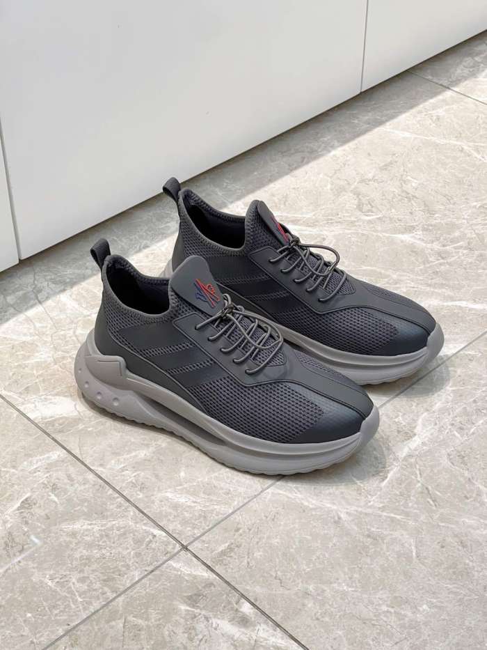 Moncler Men shoes 1：1 quality-085