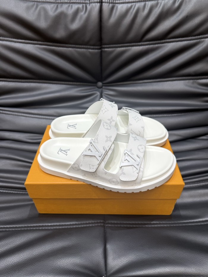 LV Sandals 1：1 Quality-989