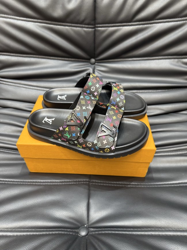 LV Sandals 1：1 Quality-988