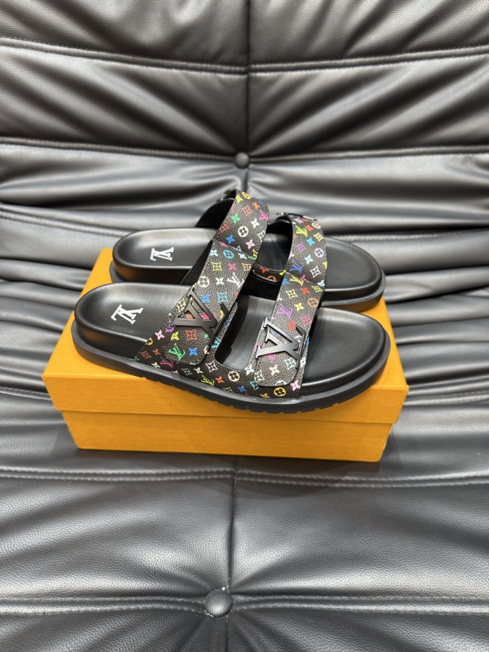 LV Sandals 1：1 Quality-988