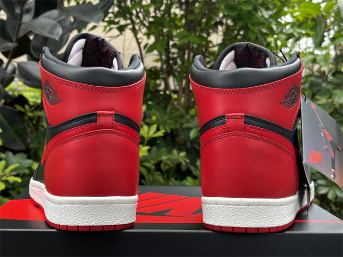 Authentic Air Jordan 1 Retro High '85 OG Bred 2025