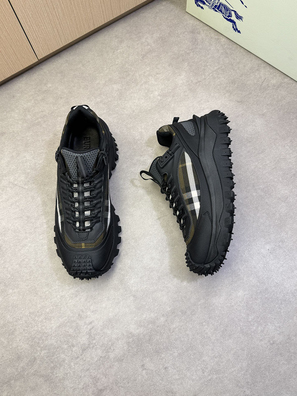 Super Max Burberry Shoes-041