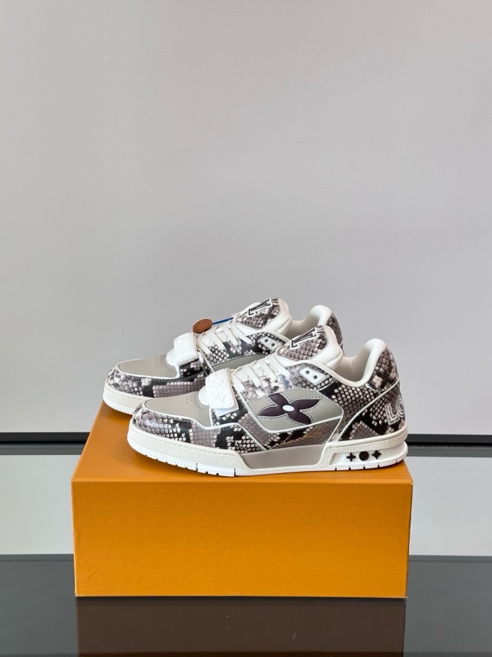 Super Max LV Shoes-3547