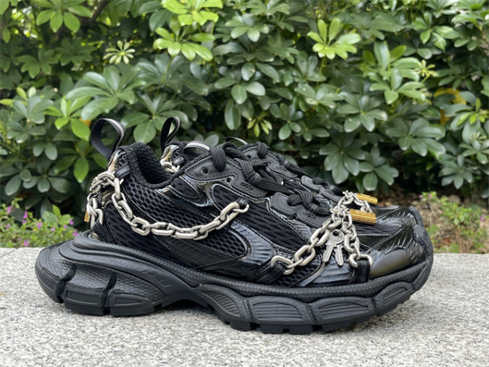 B 17FW Tripe-S High End Sneaker-642